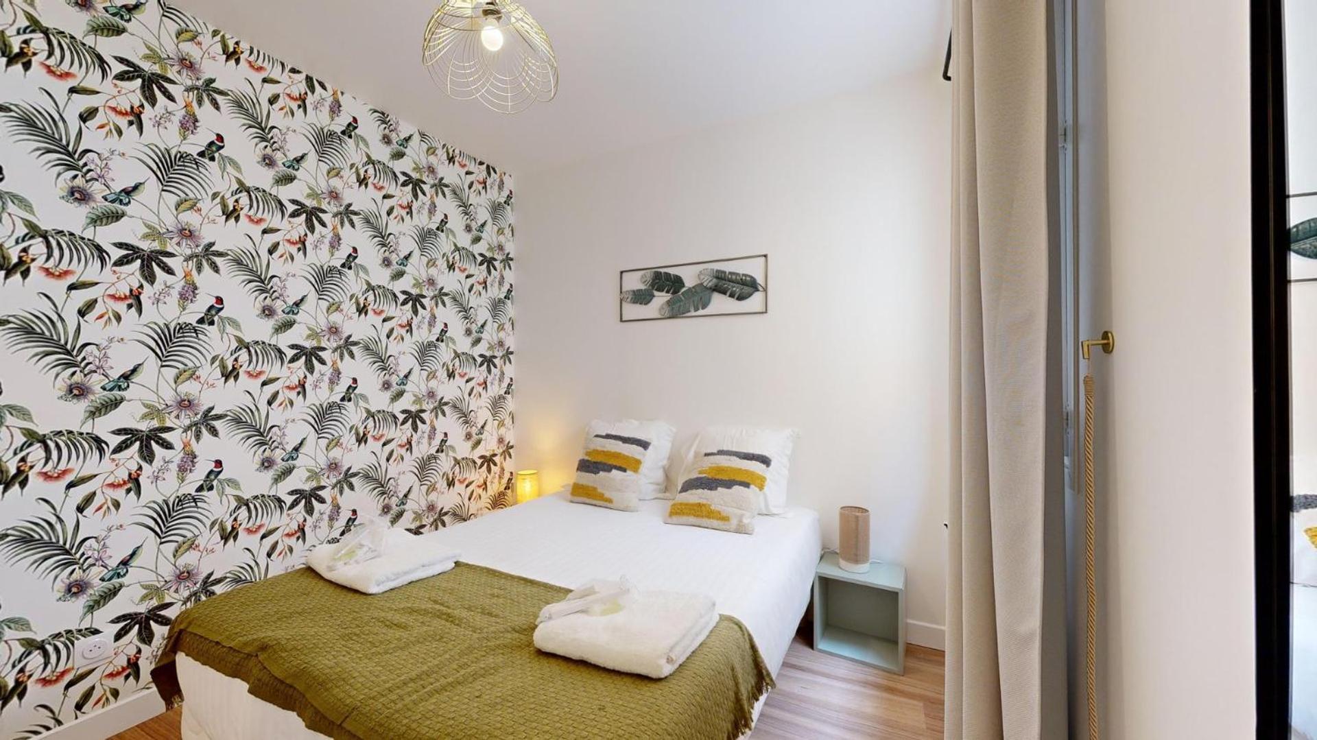 861 Marguerite - Superbe Montreuil (Seine-Saint-Denis)